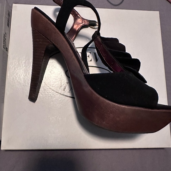 Steve Madden black heels size 8 - Picture 4 of 5